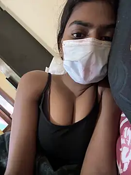 Snapshot of sexyayeshadesi chatting on 03/07/26, 06:43 sexyayeshadesi online show from 03/07/26, 06:43