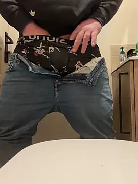 Ced1326 online show from 11/22/25, 03:33