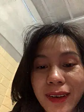 Trangbabylove online show from 12/14/25, 12:49