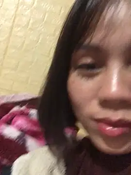 Trangbabylove online show from 02/21/26, 06:20