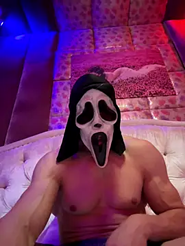 Luna MaskedMan online show from 01/05/26, 11:19