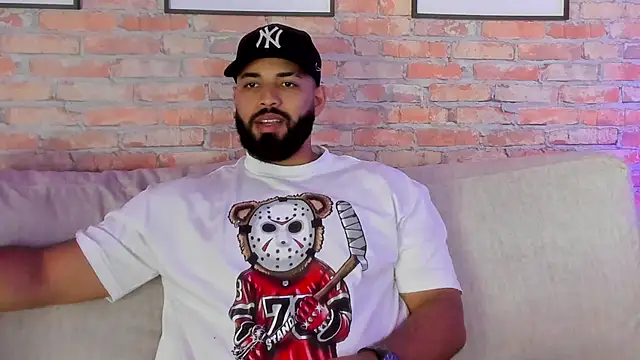 Chris Varden online show from 01/05/26, 06:33