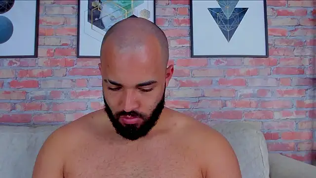 Snapshot of Chris_Varden chatting on 03/17/26, 07:39 Chris Varden online show from 03/17/26, 07:39