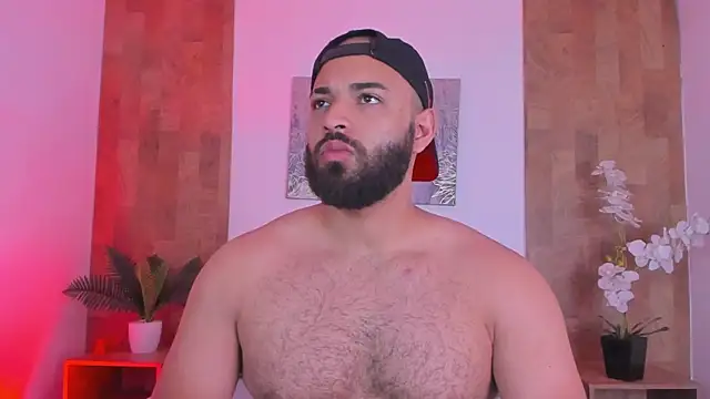 Snapshot of Chris_Varden chatting on 04/06/26, 07:04 Chris Varden online show from 04/06/26, 07:04