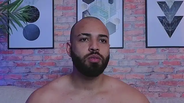 Snapshot of Chris_Varden chatting on 04/13/26, 07:08 Chris Varden online show from 04/13/26, 07:08