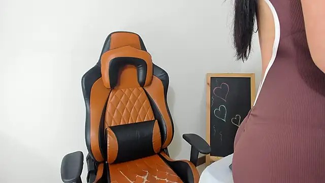 Emily Frostt online show from 01/31/26, 07:45