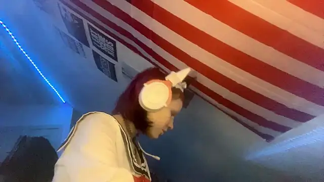 Snapshot of Storma_Webber chatting on 11/15/25, 12:13 Storma Webber online show from 11/15/25, 12:13