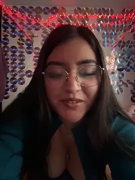 love queen02 online show from 11/24/25, 06:18