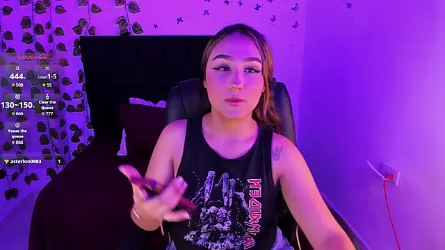 Snapshot of Anna_valerious7 chatting on 12/05/25, 02:20 Anna valerious7 online show from 12/05/25, 02:20