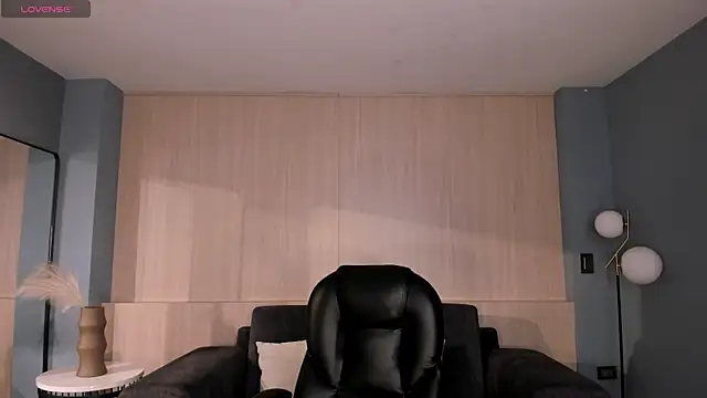 Snapshot of SophieLanne chatting on 03/21/26, 04:06 SophieLanne online show from 03/21/26, 04:06