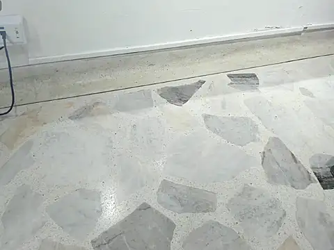 noa-camila online show from 11/24/25, 12:38