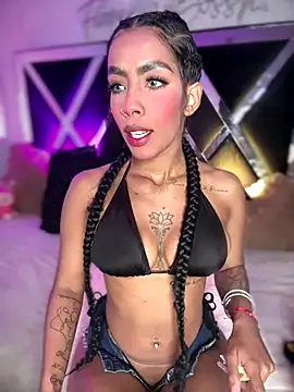 Fiorella Bossh  online show from 11/17/25, 06:57