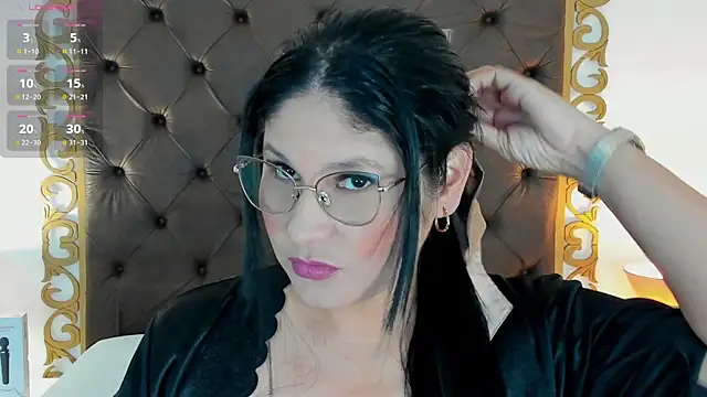 AlinaMilf online show from 04/12/26, 07:30