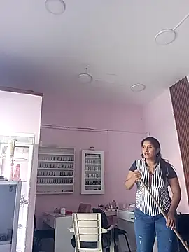 CarolinaNavas33 online show from 03/31/26, 03:23