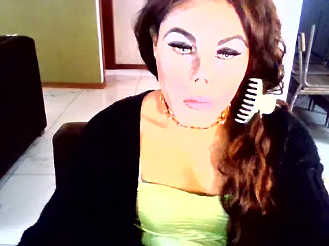 Snapshot of melany-michu chatting on 04/20/26, 04:32 melany-michu online show from 04/20/26, 04:32