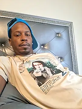 Snapshot of yourboy501withthebig1 chatting on 07/23/26, 04:49 yourboy501withthebig1 online show from 07/23/26, 04:49