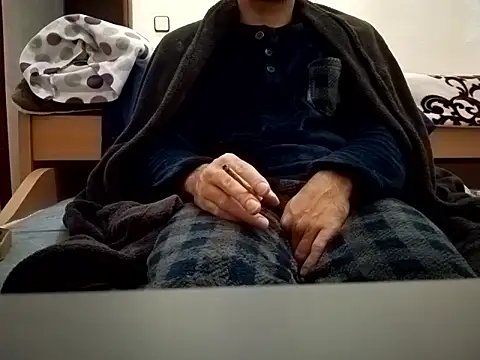 LindoCuerpo online show from 11/19/25, 05:57