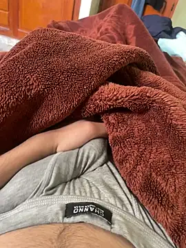 yassssst online show from 04/12/26, 04:12