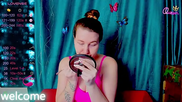 LillyRayRay online show from 12/17/25, 02:17