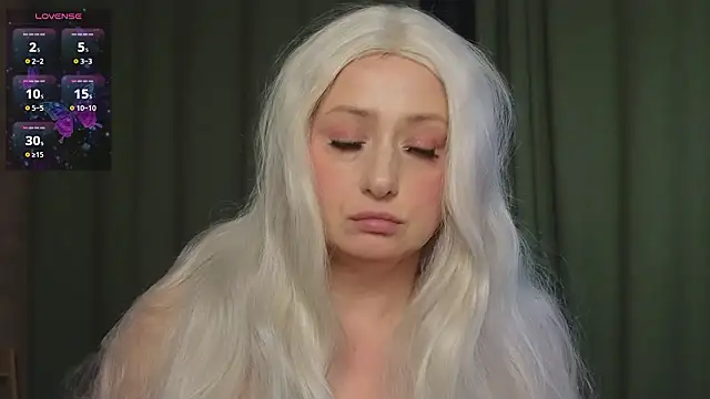 Snapshot of ElaraSable chatting on 02/21/26, 04:30 ElaraSable online show from 02/21/26, 04:30