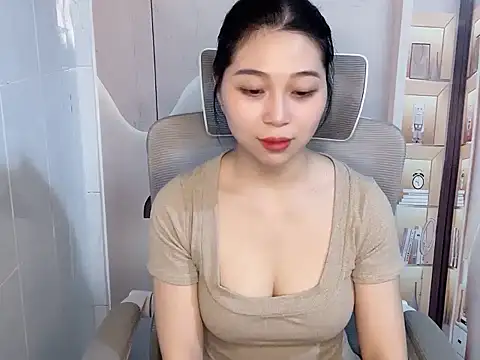 Lousii online show from 04/16/26, 02:07