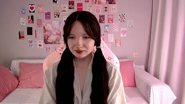 Snapshot of Lexi_Bottom chatting on 01/14/26, 02:06 Lexi Bottom online show from 01/14/26, 02:06