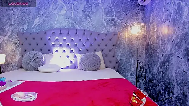 Ada Turner online show from 12/02/25, 06:47