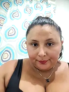 Snapshot of BWW-CINDY11 chatting on 03/08/26, 08:01 BWW-CINDY11 online show from 03/08/26, 08:01