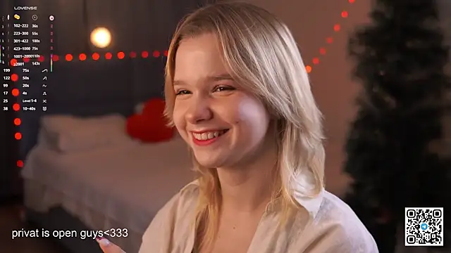 PhillisEsplin online show from 12/21/25, 07:10