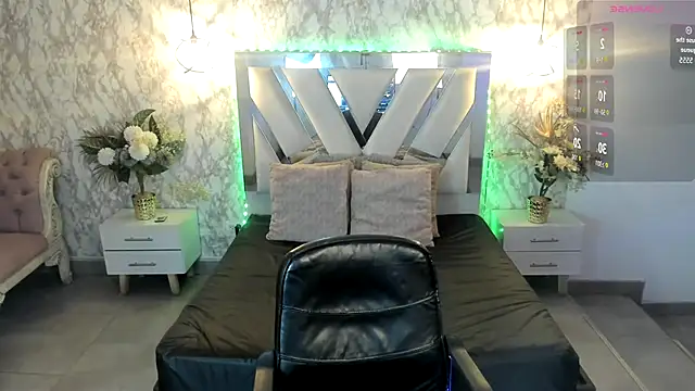 LILITH LIBELULA online show from 11/22/25, 07:35