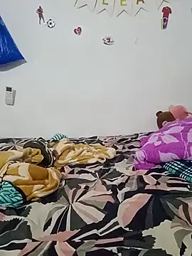 Elduodinamico45 online show from 12/21/25, 01:24