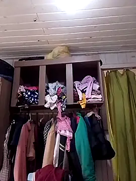 Snapshot of minagostosa123 chatting on 03/26/26, 04:23 minagostosa123 online show from 03/26/26, 04:23