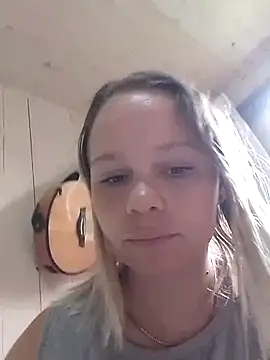 Snapshot of minagostosa123 chatting on 03/30/26, 04:19 minagostosa123 online show from 03/30/26, 04:19