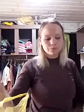 Snapshot of minagostosa123 chatting on 03/31/26, 05:57 minagostosa123 online show from 03/31/26, 05:57