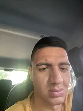 Snapshot of lester_rose chatting on 11/22/25, 03:22 lester rose online show from 11/22/25, 03:22