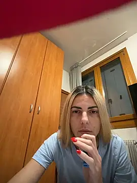 feliciafelon online show from 12/05/25, 08:27