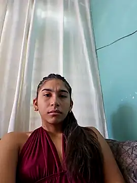 Snapshot of skinnyrox chatting on 11/16/25, 02:55 skinnyrox online show from 11/16/25, 02:55