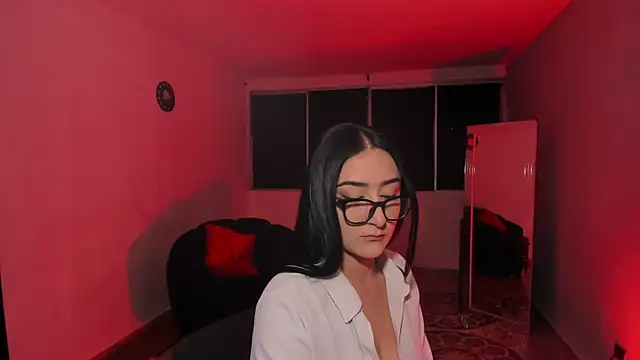 Snapshot of -Kennya chatting on 03/22/26, 12:25 -Kennya online show from 03/22/26, 12:25