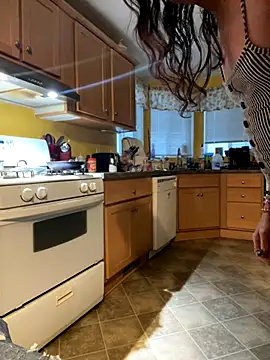 tsashelayamylynzy online show from 11/17/25, 12:05