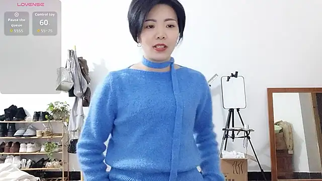 adele8731 online show from 12/04/25, 01:53