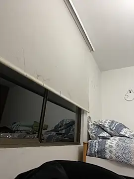 Boyfriend-Hot online show from 11/19/25, 04:23