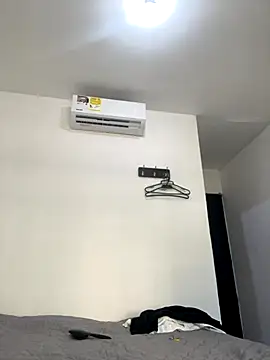 Boyfriend-Hot online show from 12/05/25, 02:25