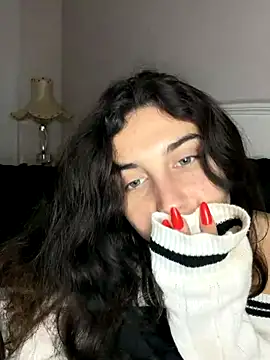 Snapshot of sometimesmiachristina chatting on 11/29/25, 06:38 sometimesmiachristina online show from 11/29/25, 06:38