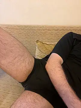 Snapshot of ushebdhickx chatting on 03/07/26, 02:58 ushebdhickx online show from 03/07/26, 02:58