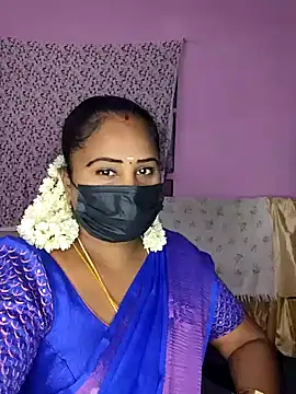 Snapshot of Tamil_devagi chatting on 04/26/26, 06:00 Tamil devagi online show from 04/26/26, 06:00