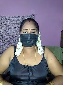 Snapshot of Tamil_devagi chatting on 04/28/26, 08:41 Tamil devagi online show from 04/28/26, 08:41