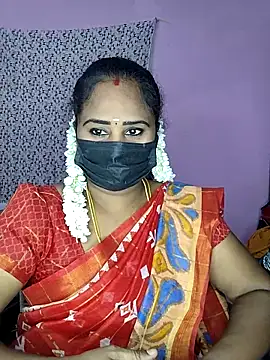 Snapshot of Tamil_devagi chatting on 05/13/26, 05:10 Tamil devagi online show from 05/13/26, 05:10