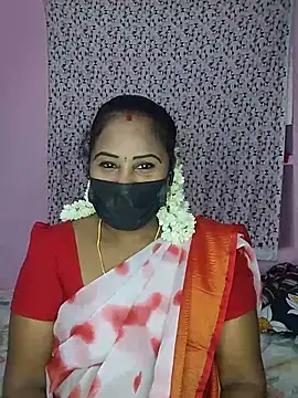 Snapshot of Tamil_devagi chatting on 05/21/26, 05:42 Tamil devagi online show from 05/21/26, 05:42