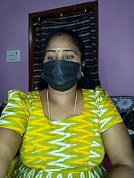 Snapshot of Tamil_devagi chatting on 06/18/26, 08:25 Tamil devagi online show from 06/18/26, 08:25
