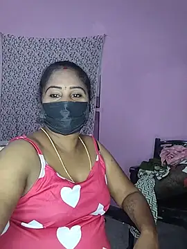 Snapshot of Tamil_devagi chatting on 06/20/26, 06:44 Tamil devagi online show from 06/20/26, 06:44